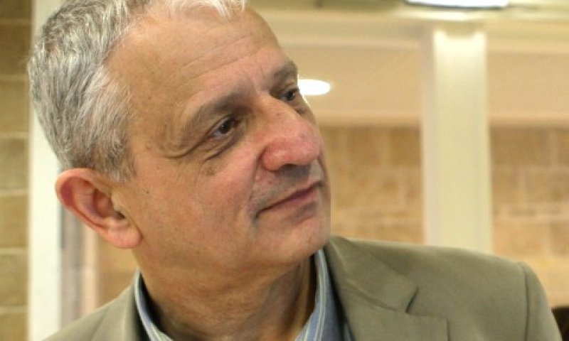 נחום ברנע [צילום: פלאש 90]