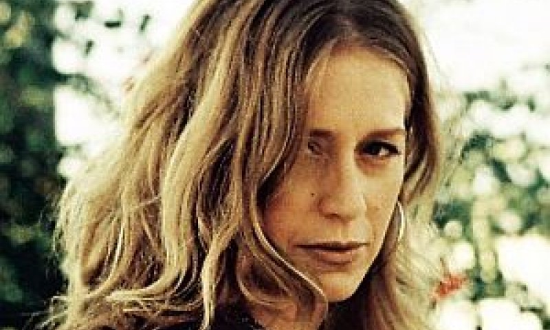 עינת פישביין [צילום: ורד אדיר]