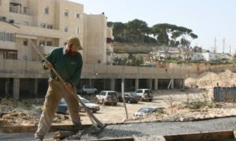 הקפאה שקטה או המשך הבנייה? [צילום: פלאש 90]