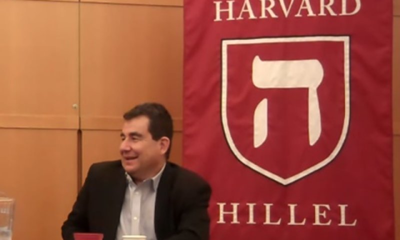 שביט בהרווארד. "אגדה בעיני עצמו" [צילום: מתוך יוטיוב]