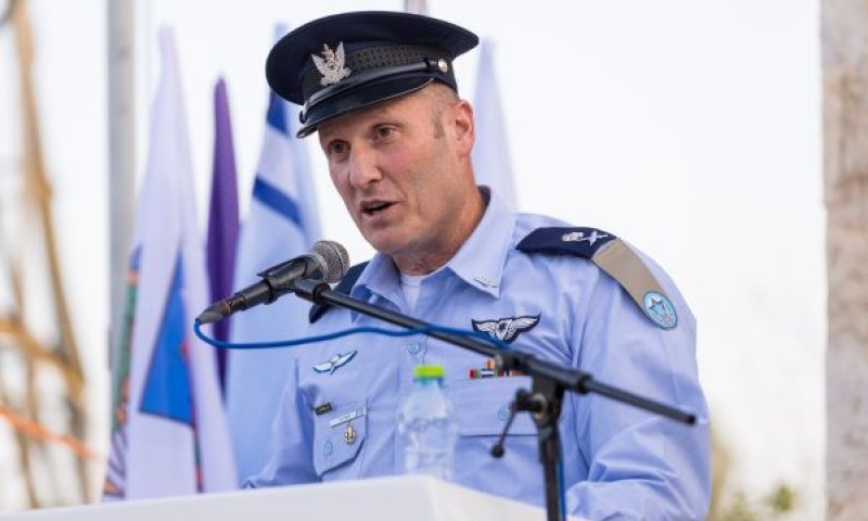 האלוף תומר בר. חציית קו אדום [צילום: פלאש 90]
