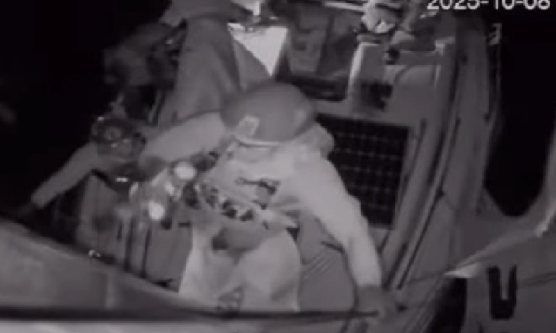 אחד מחיילי צה"ל, הלילה בהשתלטות על המשט לעזה [צילום: שימוש לפי סעיף 27א]