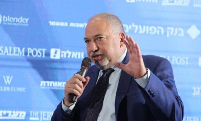 ליברמן. בטוח בעתיד הקולאיציה [צילום: מרק ישראל סלם]