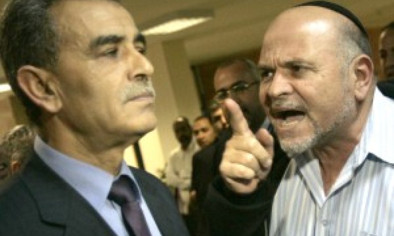 נפסלו. חברי הכנסת זחאלקה וטיבי [צילום: פלאש 90]