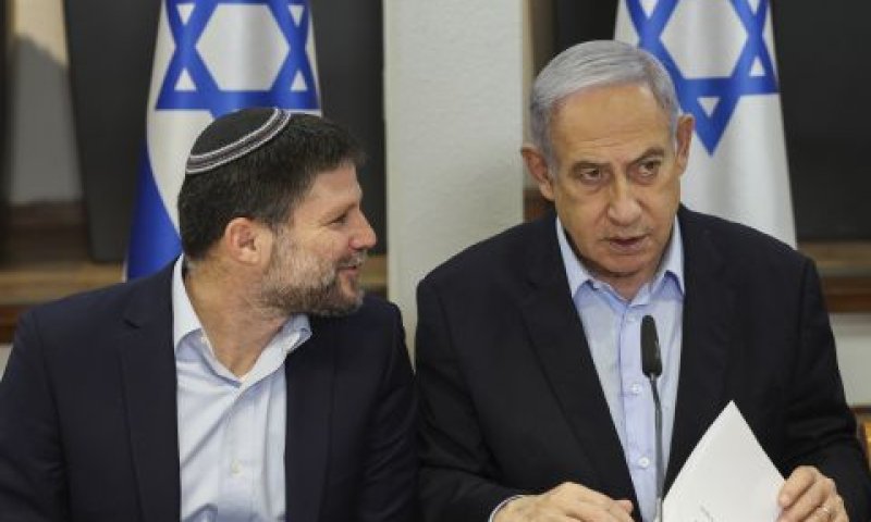 בנימין נתניהו, בצלאל סמוטריץ' [צילום: רונן זבולון/פול AP]