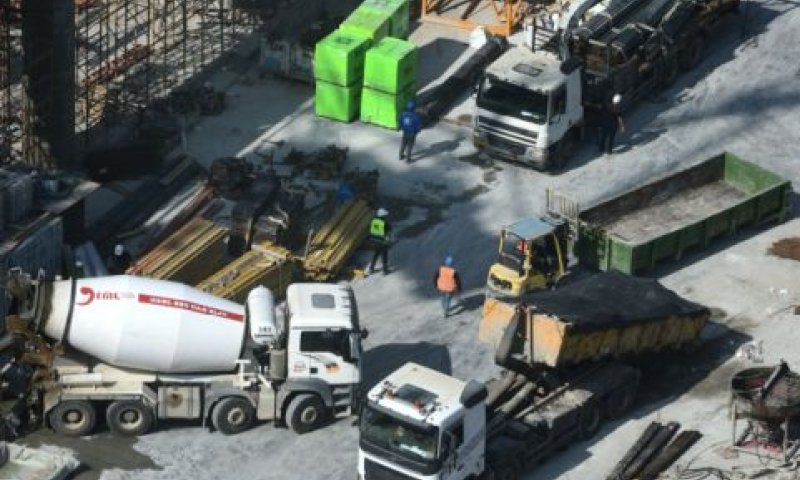 ביורוקרטיה שגורמת למחסור בידיים עובדות [צילום: גילי יערי/פלאש 90]