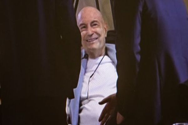 מילצ'ן בעדותו במשפט נתניהו [צילום: אורן בן-חקון, פול]