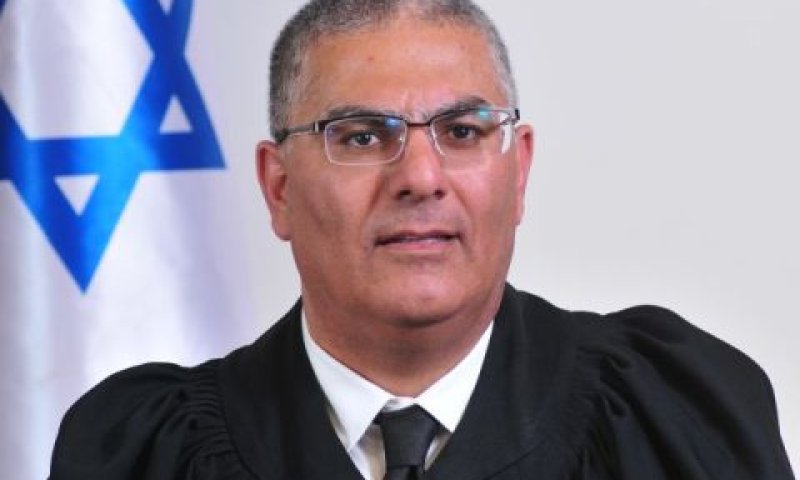 טאהא. 20,000 שקל הוצאות