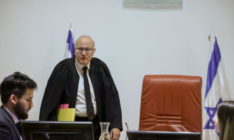 אלרון. הליך נדיר [צילום: חיים גולדברג, פלאש 90]