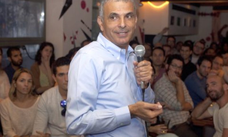 כחלון. מתמרכז [צילום: פלאש 90]
