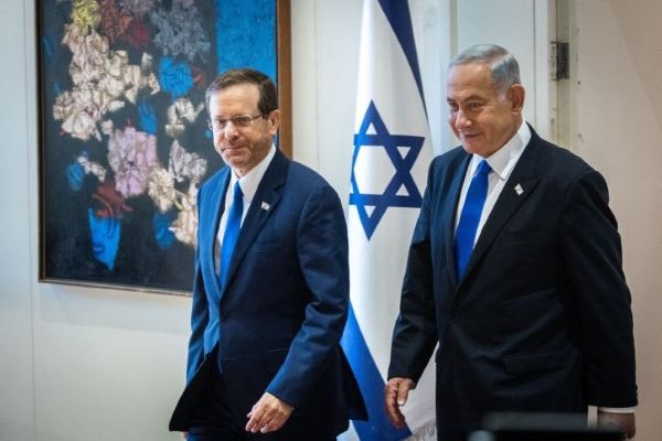 [צילום: אוליבייה פיטוסי/פלאש 90)]