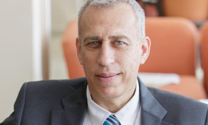 פרופ' אש