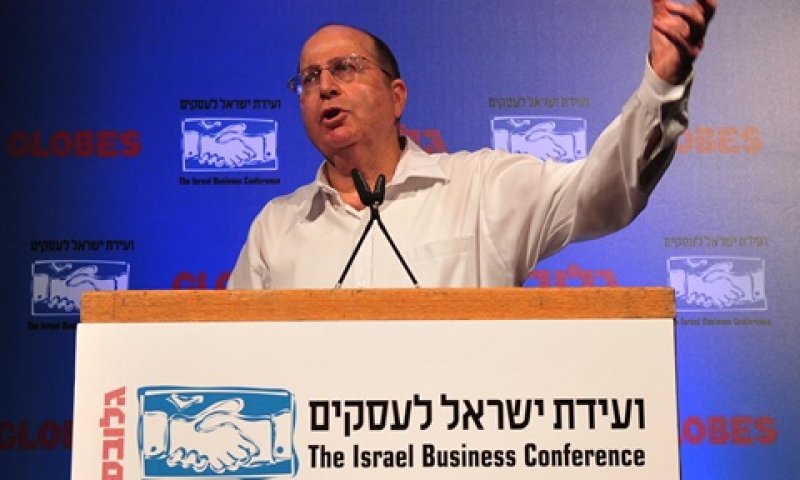 יעלון, הערב [צילום: אריאל חרמוני, משרד הביטחון]