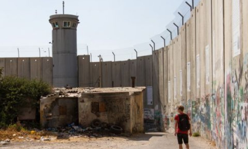 פערי תקשורת [צילום: מיכה דאום, פלאש 90]