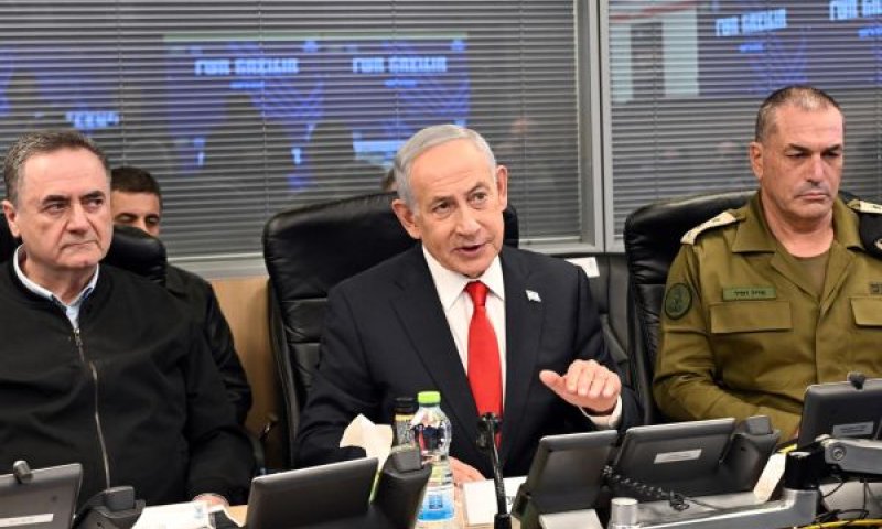 זמיר, נתניהו וכ"ץ בבור [צילום: חיים צח/לע"מ]