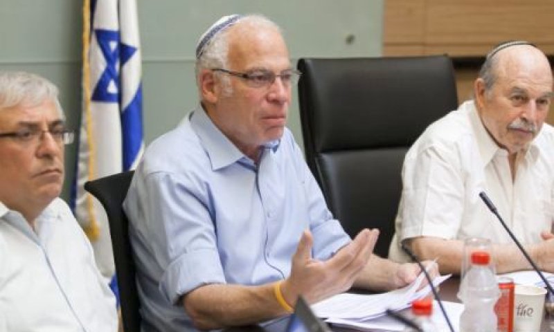 סלומינסקי, אריאל ובן-אליהו בוועדת הכספים [צילום: פלאש 90]