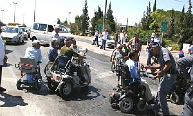 [צילום: יצחק אלהרר]