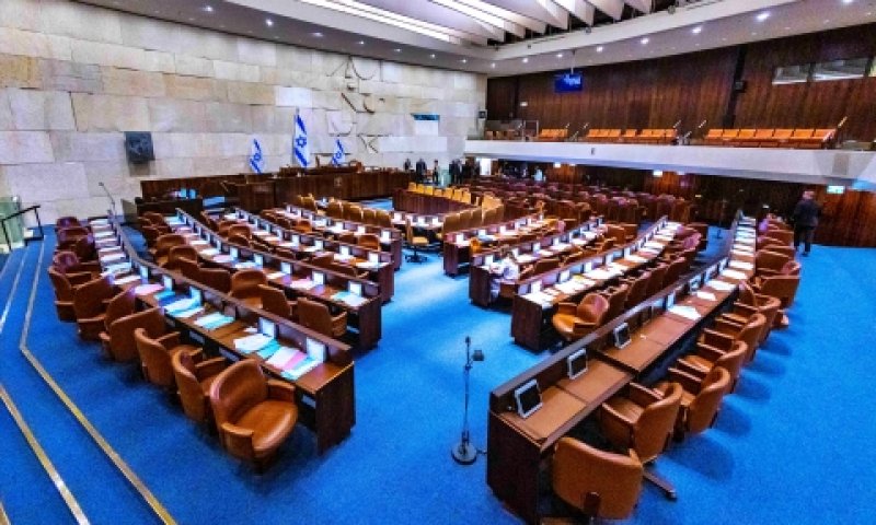 ישראל ביתנו תוקפת: גורמים בקואליציה טירפדו כל האפשרויות [צילום: אוליביה פיטוסי, פלאש 90]