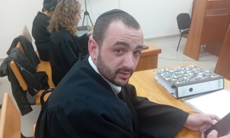 פרי היום בבית המשפט