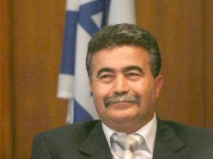 בתיאום עם אולמרט. פרץ