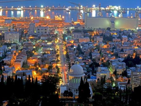 חיפה לפנות ערב [צילום: צבי רוגר]