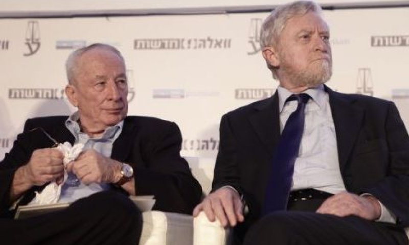 מנסים לתאם [צילום: דרור סיתהכל]