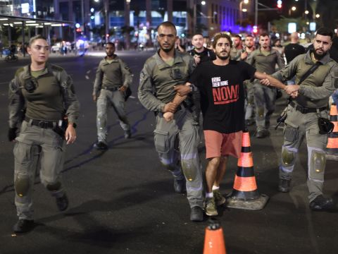 המשטרה חייבת לפעול כדין [צילום: גילי יערי, פלאש 90]