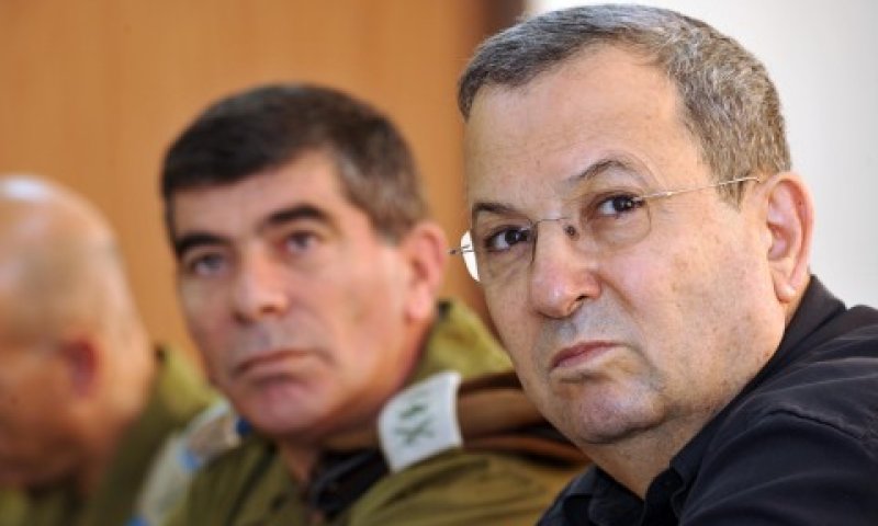 ברק ואשכנזי. יחסים רעועים [צילום: משרד הביטחון]