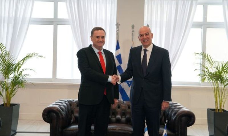 כ"ץ ודנדיאס. "מכפיל כוח לשתי המדינות" [צילום: אריאל חרמוני, משרד הביטחון]