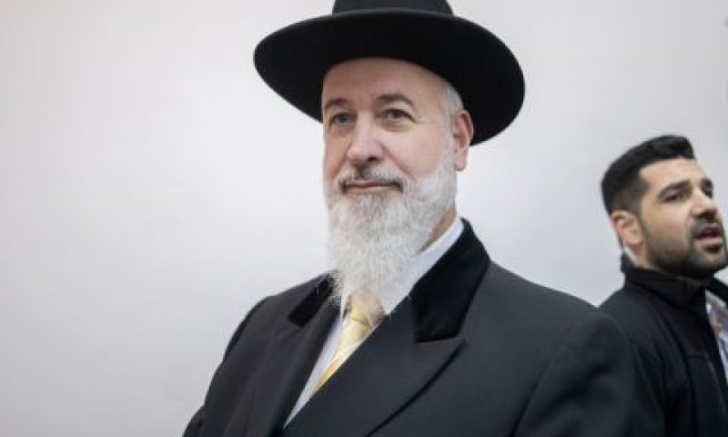 מצגר. ביקש להקדים [צילום: יונתן זינדל, פלאש 90]