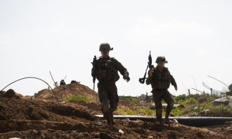 לוחמי גדוד נצח יהודה בלחימה ברצועת עזה [צילום: דובר צה''ל]