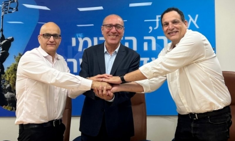 טקס החתימה על הצהרת הכוונות [צילום: דוברות עיריית אילת]
