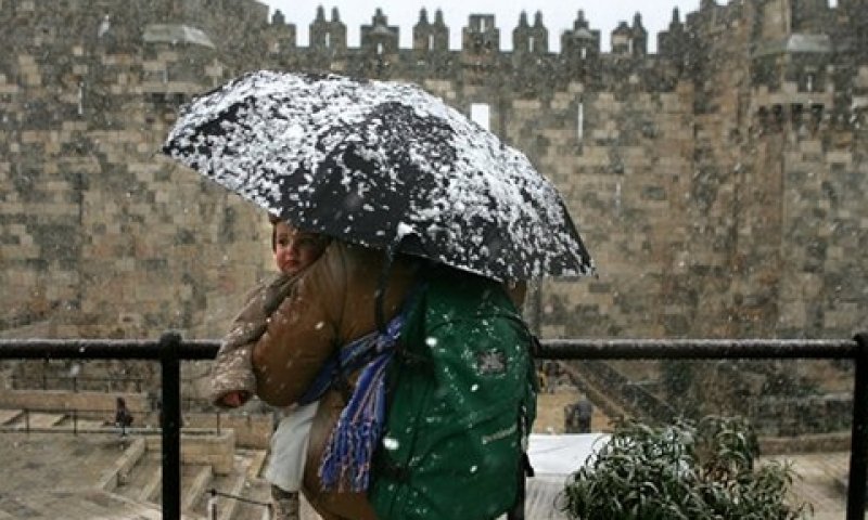 השלג האחרון בבירה [צילום: AP]