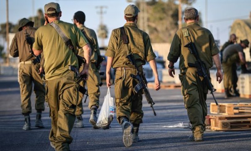 על כל מקרה התאבדות היו שבעה ניסיונות [צילום: צפריר אביוב/פלאש 90]