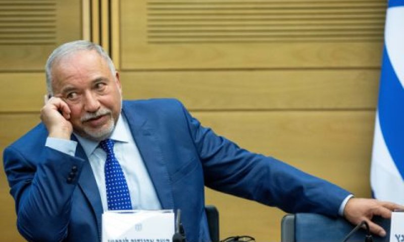 ליברמן. תוכנית חדשה [צילום: יונתן זינדל/פלאש 90]