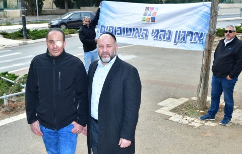 ישראל גנון ונידאל פקי [צילום: ארגון נהגי האוטובוסים בישראל]