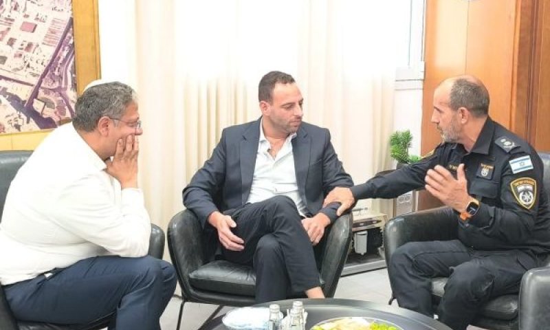 [צילום: תקשורת השר]
