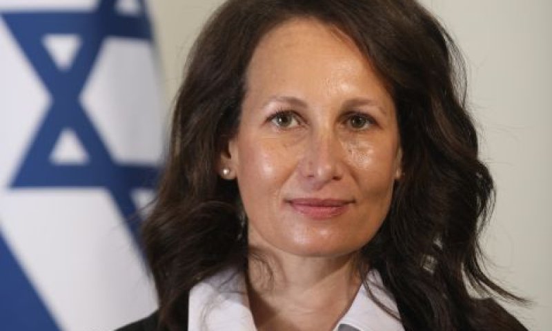 וקסלר. חסר תקדים