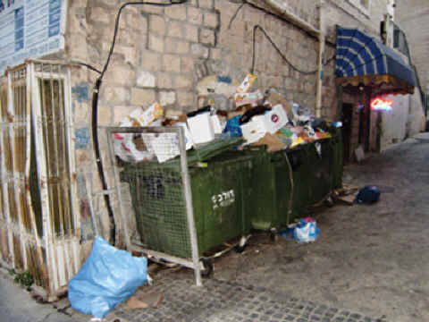כלי אצירה מלאים [צילום: עיריית ירושלים]