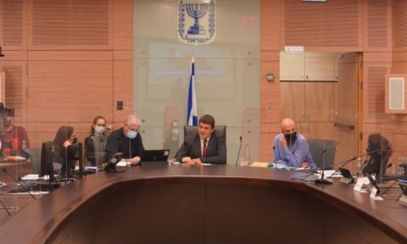 הדיון בוועדת חוקה [צילום: דוברות הכנסת, שמוליק גרוסמן]
