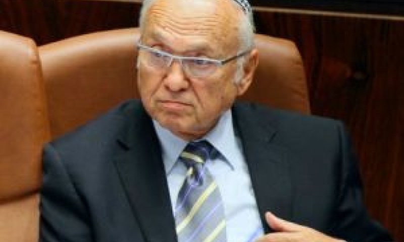 נאמן. המלצות מקלות [צילום: פלאש 90]