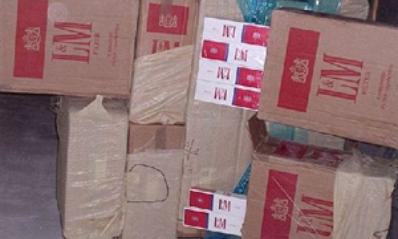 הצהיר על בובות והבריח סיגריות [צילום: רשות המיסים]