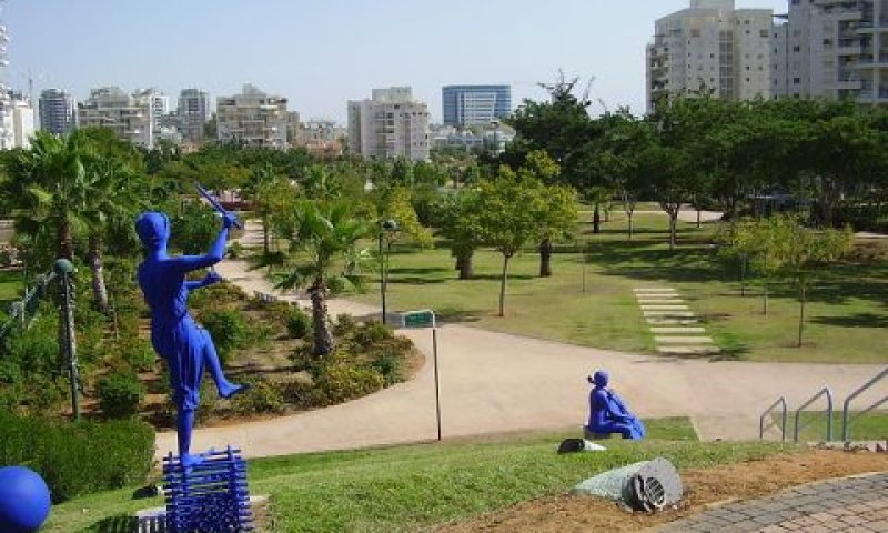 פארק רייספלד [צילום: ד"ר אבישי טייכר/פיקיויקי]