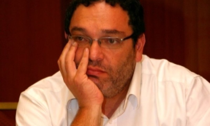 הרב שי פירון. שאלות מורכבות[צילום: אלנתן גוטווירט]