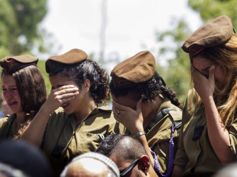 הלווייתו של רס"ן צפריר בר-אור [צילום: AP]