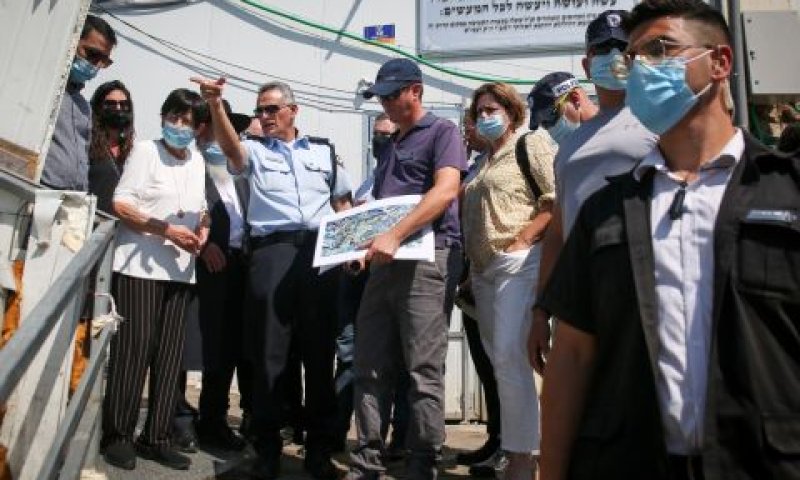 ועדת נאור בקבר רשב"י [צילום: דוד כהן, פלאש 90]