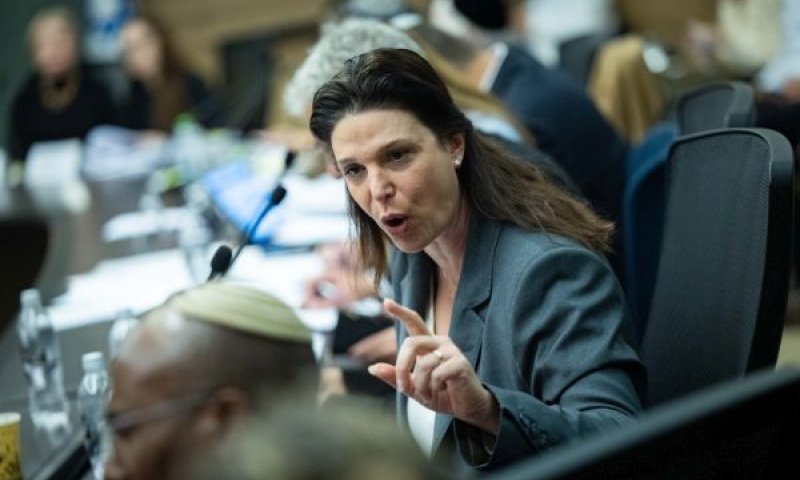 רייטן מרום. יוזמת הפנייה [צילום: יונתן זינדל/פלאש 90]