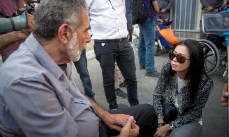 ניקול ראידמן בהפגנת הנכים [צילום: יונתן סינדל / פלאש ]