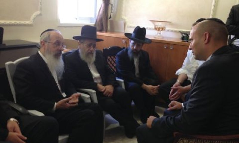 בנט. לחזק את הזהות היהודית
