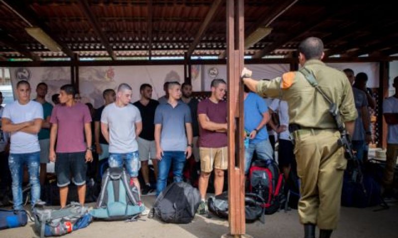 כבר מהבקו"ם [צילום: מרים אלסטר, פלאש 90]